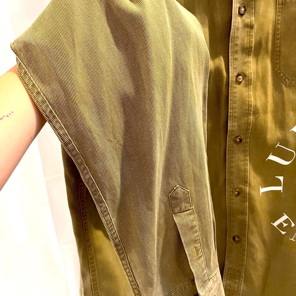 Territory ahead ribbed long sleeve button shirt w/ happy face. Tan/brown. Sz: XL - Picture 4 of 8